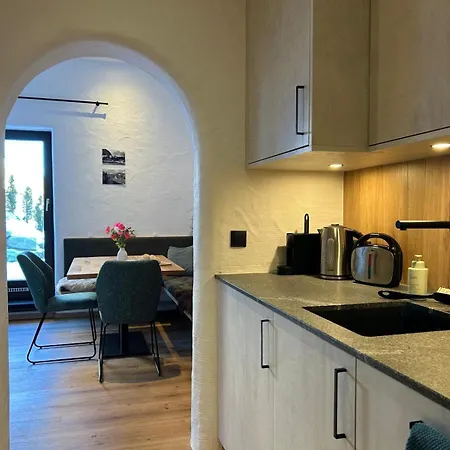 Berber By Krone Daire